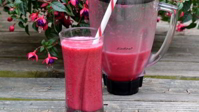 взрывной ягодно-свекольный смузи