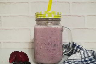 Ягодный смузи