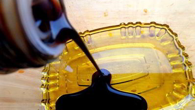 чечевичный салат с овощами и маслинами