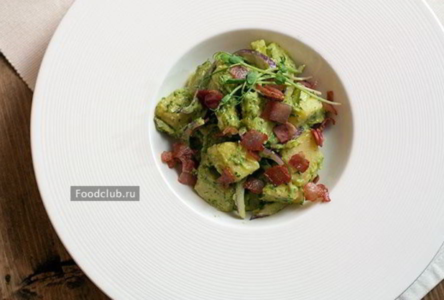 Картофельный салат с йогуртовым соусом