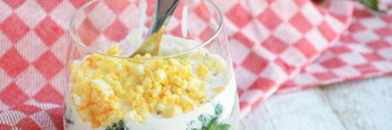 Картофельный салат с крапивой