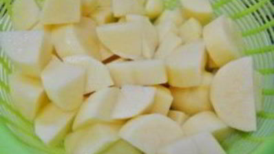 картофельный салат с луком