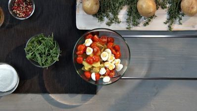 картофельный салат с печенью трески