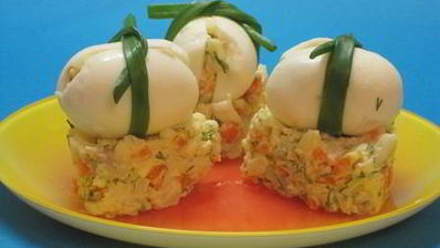 салат картофельный с сельдью