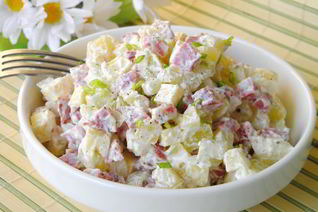 Салат с картошкой и сыром