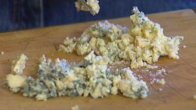 теплый салат с картофелем и беконом