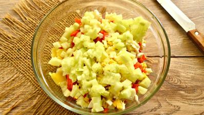 оливье с кальмарами