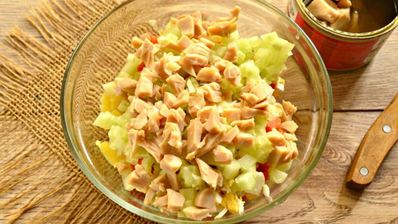 оливье с кальмарами