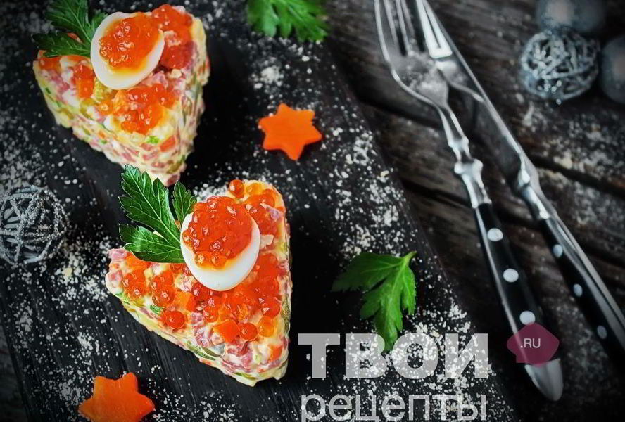 Салат оливье с колбасой