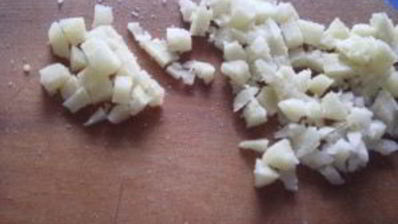 салат оливье с раковыми шейками