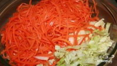 салат из моркови по-корейски с курицей