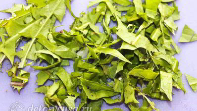 салат из одуванчиков