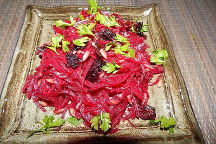 Салат из свеклы с черносливом