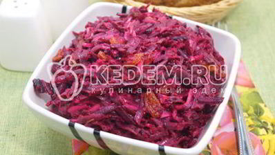 салат из свеклы с чесноком и изюмом