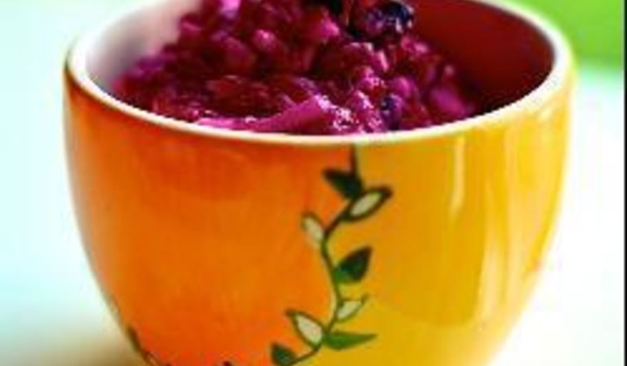 Рецепт салата из свеклы с сыром, черносливом и грецкими орехами