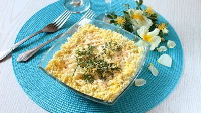 салат мимоза с сайрой