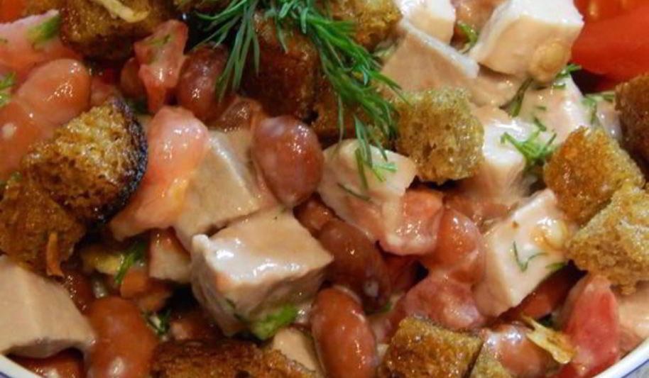 Рецепт салата мясного с фасолью
