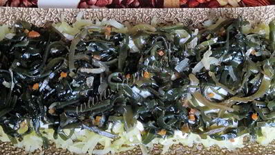 салат под шубой вегетарианский