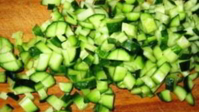 салат с копченым окорочком