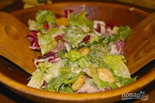 Салат Цезарь классический простой