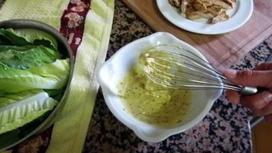 салат цезарь с курицей