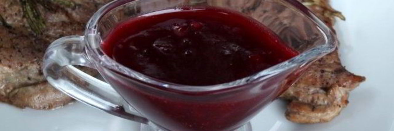 Брусничный соус к мясу