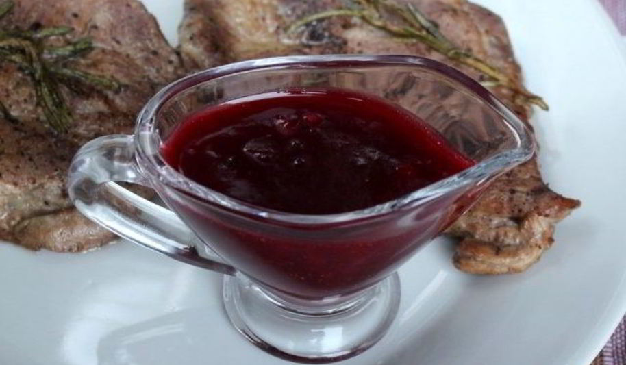 Рецепт брусничного соуса к мясу