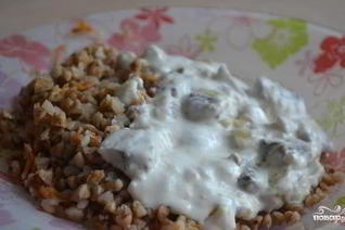 Грибной соус из шампиньонов со сливками