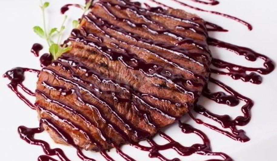 Рецепт малинового соуса к мясу