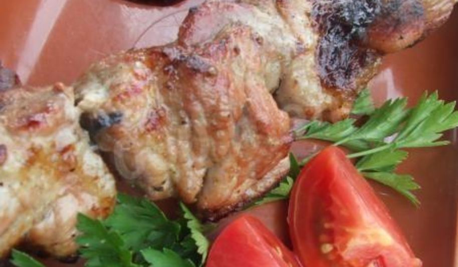 Рецепт соуса из смородины к мясу и шашлыку