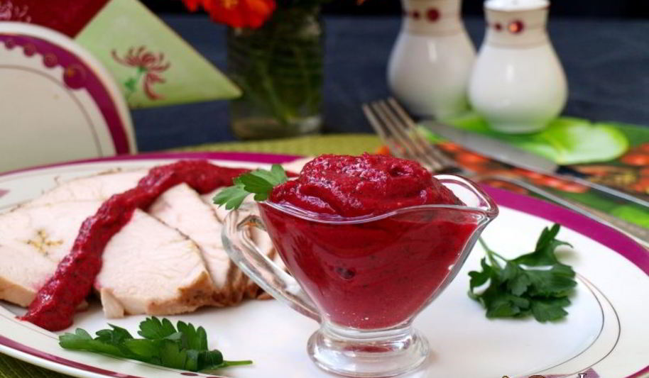 Рецепт соуса к мясу из кизила