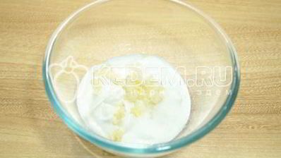 соус сметанный с чесноком