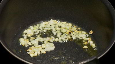 томатный соус с базиликом