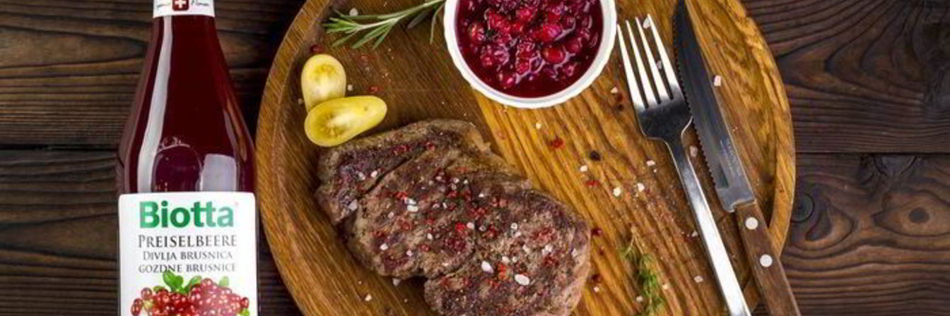 Ягодный соус к мясу