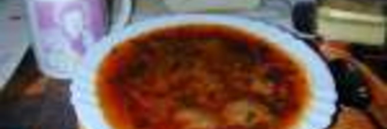 Борщ с белыми грибами и пампушками