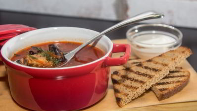 борщ с черносливом