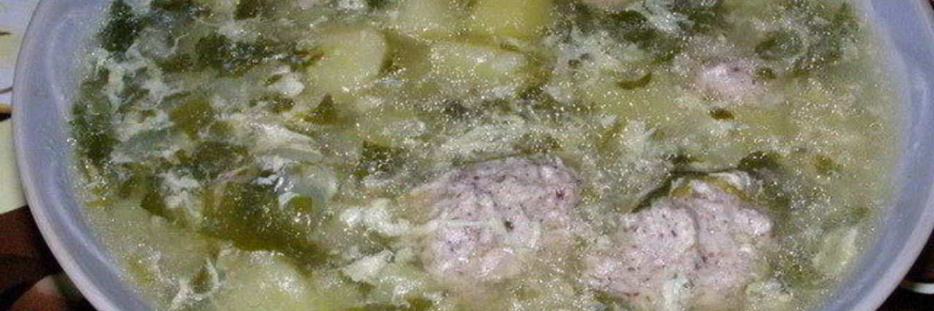 Борщ со щавелем и фрикадельками