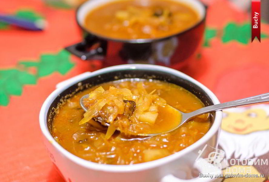 Грибной борщ с черносливом