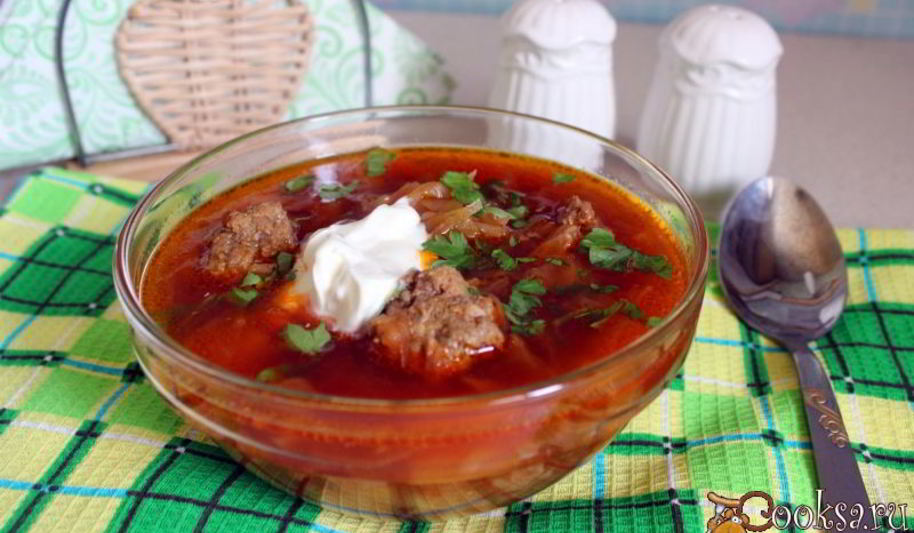 Рецепт летнего борща с молодой капустой и фрикадельками