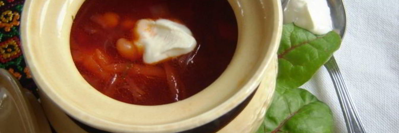 Постный борщ с черносливом