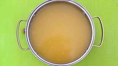 гороховый суп с чесночными рулетиками