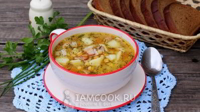 гороховый суп с копченостями в мультиварке