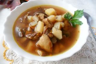 Грибной суп с маслятами