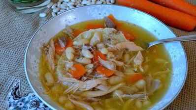 куриный суп с белой фасолью