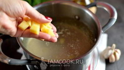 куриный суп с кабачком и вермишелью