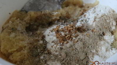 куриный суп с картофельными клецками и гречневыми хлопьями