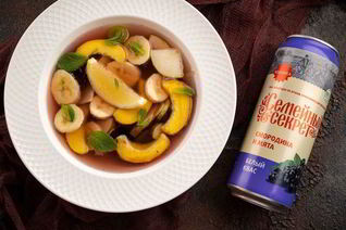 Десертная окрошка с нектаринами