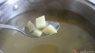 куриный суп с овощами и фарфалле