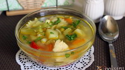 куриный суп с овощами и фарфалле