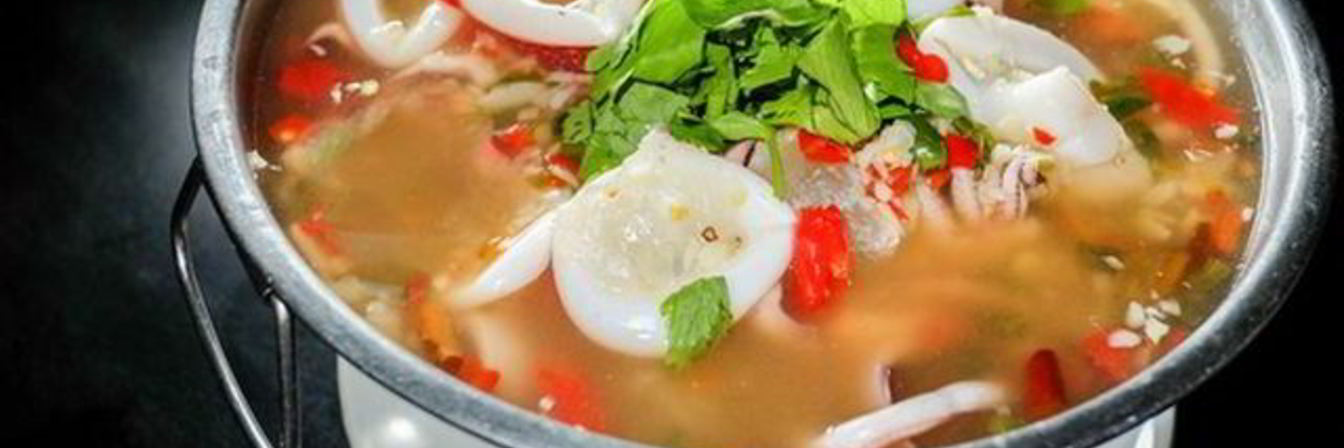 Овощной суп с кальмарами